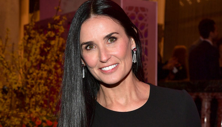 मैगजीन के लिए ऐक्ट्रेस Demi Moore ने दिए न्यूड पोज, इंटरव्यू में कहा - 15 साल की उम्र में हुआ था मेरा रेप