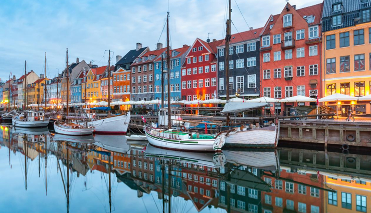 few working hours,holidays,travel,tourism