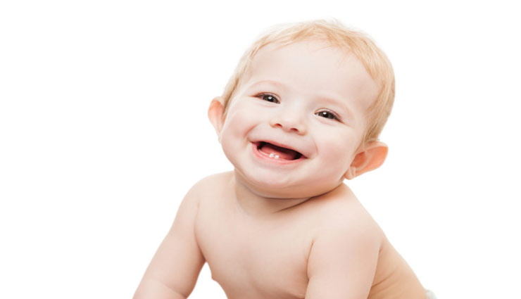तरीके जिनकी मदद से आप आसानी से रख सकते है अपने छोटे बच्चो के दांतों की देखभाल  