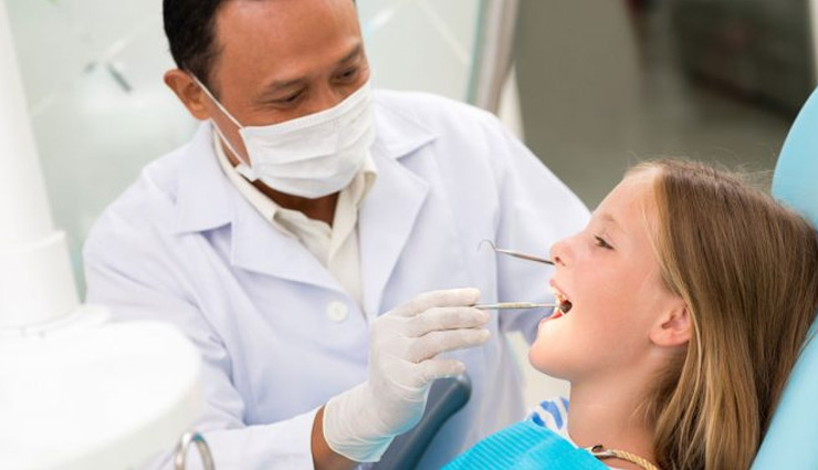 महामारी में दौर में दांत की जांच कराने से संक्रमण का खतरा ज्यादा, WHO ने डेंटल क्लीनिक्स के लिए जारी की गाइडलाइन 