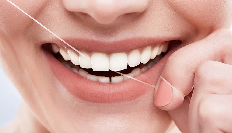 green smoothies for skin,glowing skin tips,detox smoothies,antioxidants for skin,acne remedies,wrinkle prevention,healthy skin drinks,clear skin diet,smoothie benefits,green smoothie detox,youthful skin naturally