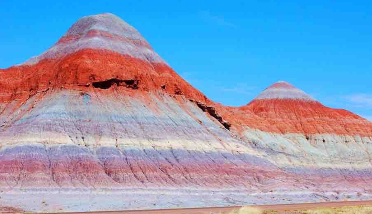 unusual deserts,unusual deserts in the world,painted desert,usa,lencois maranhenses,brazil,carcross desert,canada,white sands,black desert,egypt