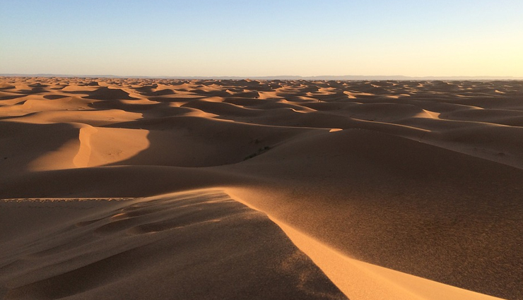 famous deserts,deserts to visit in the world,antarctic desert,arctic desert,the sahara desert,arabian desert,gobi desert,kalahari desert