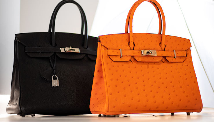 Karwa Chauth Special Gifts : करवा चौथ पर पत्नी को दें ये खास गिफ्ट्स, हो जाएंगी खुश karwa chauth,karwa chauth 2021,karwa chauth gift ideas,karwa chauth gift ideas in hindi