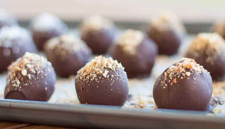 rakshabandhan special,trending rakhi recipe,rakhi recipe,almond chocolate truffles,rasgulla ice cream