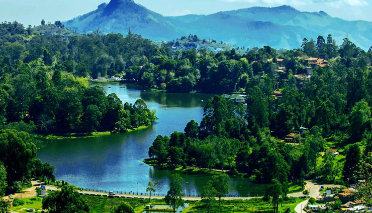 gangtok,sikkim,darjeeling,west bengal,shillong,meghalaya,kodaikanal,tamil nadu,andaman nicobar,islands,munnar,kerala,coorg,karnataka,exotic monsoon destinations,monsoon destinations in india,places to visit in india