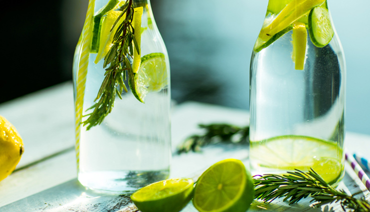 5 Side Effects of Drinking Excess Detox Water