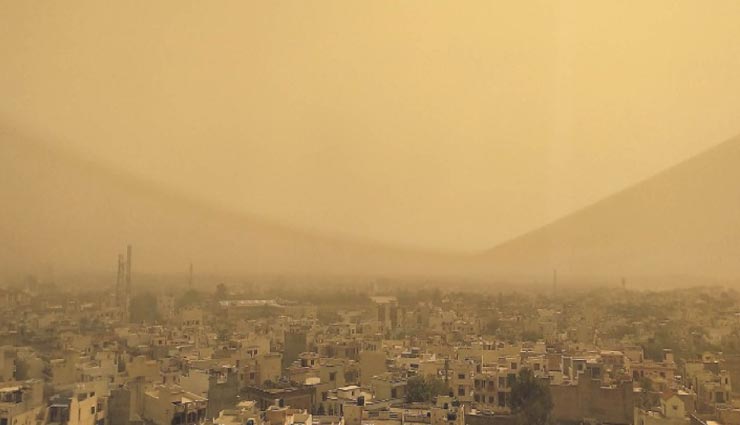 जैसलमेर में बवंडर लेकर आया तबाही, बर्बाद हुई एक हजार करोड़ रूपये की फसलें, गिरे 3 हजार से ज्यादा पेड़