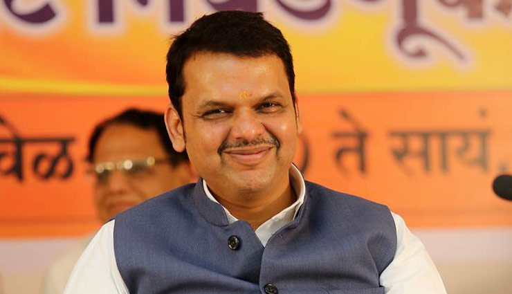 महाराष्ट्र  : देवेंद्र फडणवीस ने शपथ लेकर शिवसेना को दिया करारा जवाब, एक घंटे में बदली तस्वीर