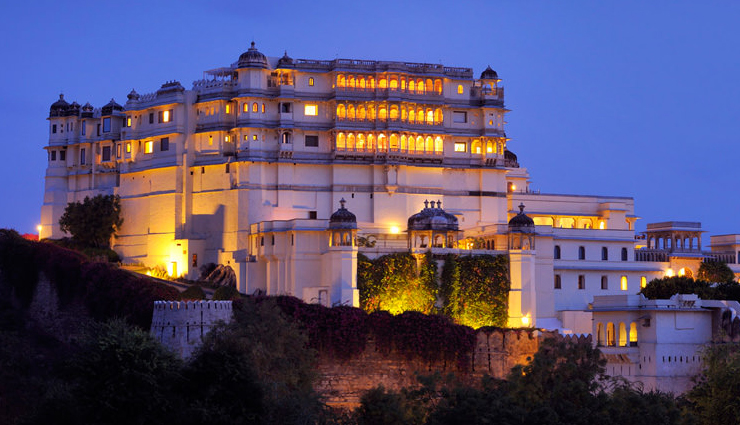 amazing stay in rajasthan,off track hotels in rajasthan,ramathra fort,rohet garh,mihir gar,rawla narlai,devi garh,shahpura bagh,manvar desert camp,chhatra sagar,samode palace,ranvas,travel,travel guide,travel tips,holidays,india tourism,rajasthan tourism