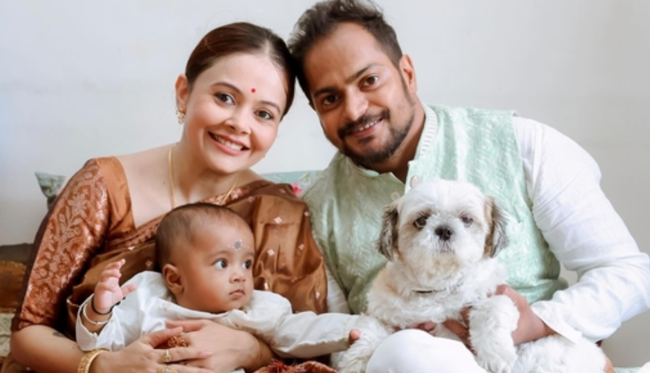 vikrant massey,actor vikrant massey,12th fail movie,sabarmati express,vikrant celeb kids,devoleena bhattacharjee,actress devoleena bhattacharjee,shanawaz shaikh