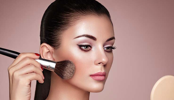 dewy skin with makeup,makeup tips,beauty tips,skin care tips