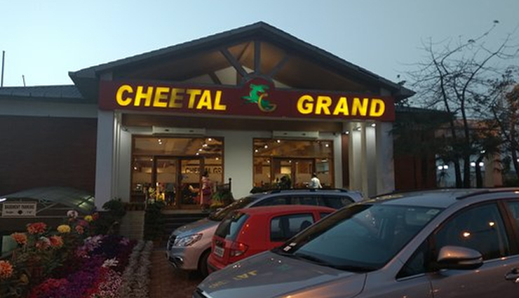 dhabas on highway,indian dhabas,famous dhabas in india,india,amrik sukhdev,murthal,chilika dhaba,odisha,cheetal grand,delhi-dehradun highway,karnal haveli,murthal,giani da dhaba,shimla,sharma vaishno dhaba,kufri