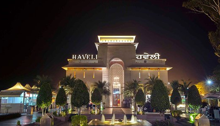 dhabas on highway,indian dhabas,famous dhabas in india,india,amrik sukhdev,murthal,chilika dhaba,odisha,cheetal grand,delhi-dehradun highway,karnal haveli,murthal,giani da dhaba,shimla,sharma vaishno dhaba,kufri