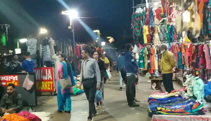 gujarat shopping destinations,best markets in gujarat,top places to shop in gujarat,gujarat shopping guide,unique markets in gujarat,traditional shopping in gujarat,famous shopping streets in gujarat,gujarat handicrafts shopping,vibrant bazaars in gujarat,gujarat shopping experiences,ahmedabad shopping spots,shopping malls in gujarat,gujarat street markets,antique shopping in gujarat,ethnic shopping in gujarat