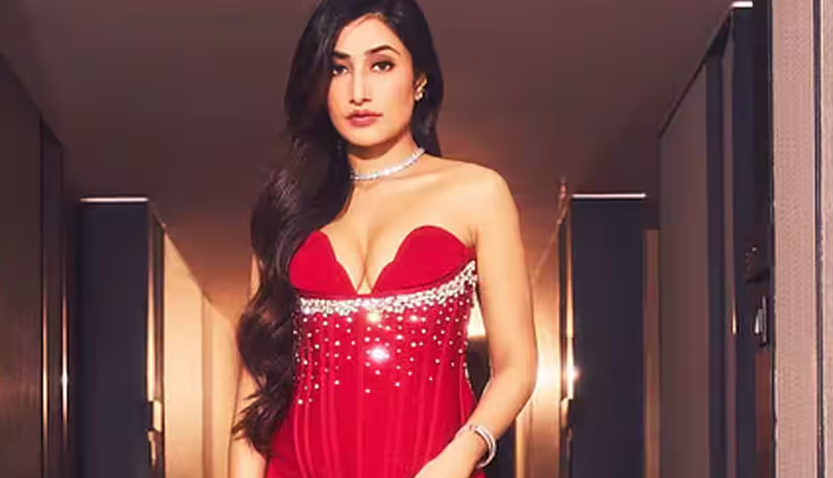 dhanashree verma,choreographer dhanashree verma,yuzvendra chahal,dhanashree chahal,rise and fall show,arjun bijlani,anaya bangar