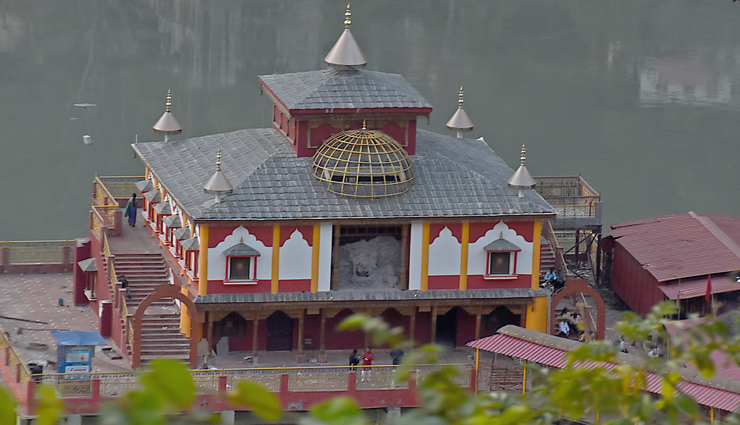 dharna devi temple history,dharna devi temple srinagar,dharna devi temple significance,dharna devi temple mythology,dharna devi temple facts,ancient temples in srinagar,famous temples in uttarakhand,hindu temples in srinagar,spiritual places in srinagar,dharna devi temple importance