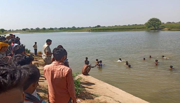राजस्थान : 12 साल के दो बच्चों की तालाब में डूबने से हुई मौत, गौताखोरों की मदद से निकाले गए शव