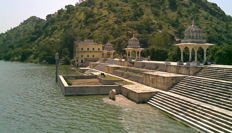 famous lakes in rajasthan,popular lakes in rajasthan,best lakes to visit in rajasthan,top lakes in rajasthan,must-visit lakes in rajasthan,scenic lakes in rajasthan,rajasthan lake tourism,natural beauty of rajasthan,rajasthan lake destinations,rajasthan lake exploration