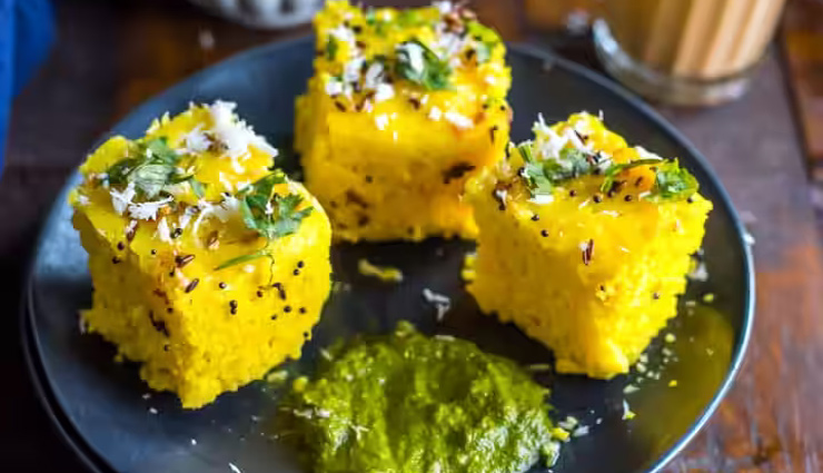 famous mathura food,mathura,mathura food,mathura travel