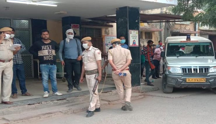 राजस्थान : डकैत को पकड़ने गई पुलिस पर चली ताबड़तोड़ गोलियां, एक कांस्टेबल गंभीर हालत में
