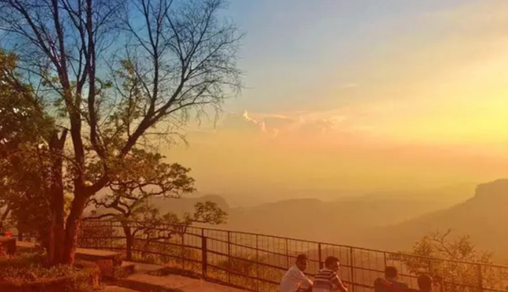 pachmarhi,mesmerising places to visit in pachmarhi,travel,holidays,madhya pradesh,travel guide,madhya pradesh tourism,travel tips