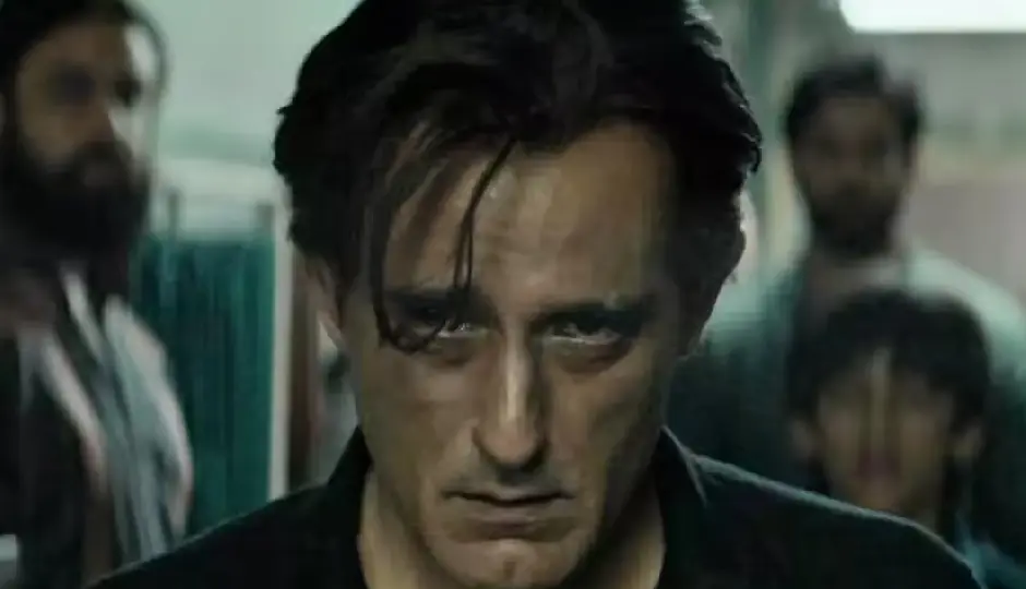 ‘धुरंधर’ के सेट पर बेहद शांत रहते थे अक्षय खन्ना, दानिश पंडोर ने खोले बिहाइंड द सीन राज, कहा- किसी से ज्यादा बातचीत...