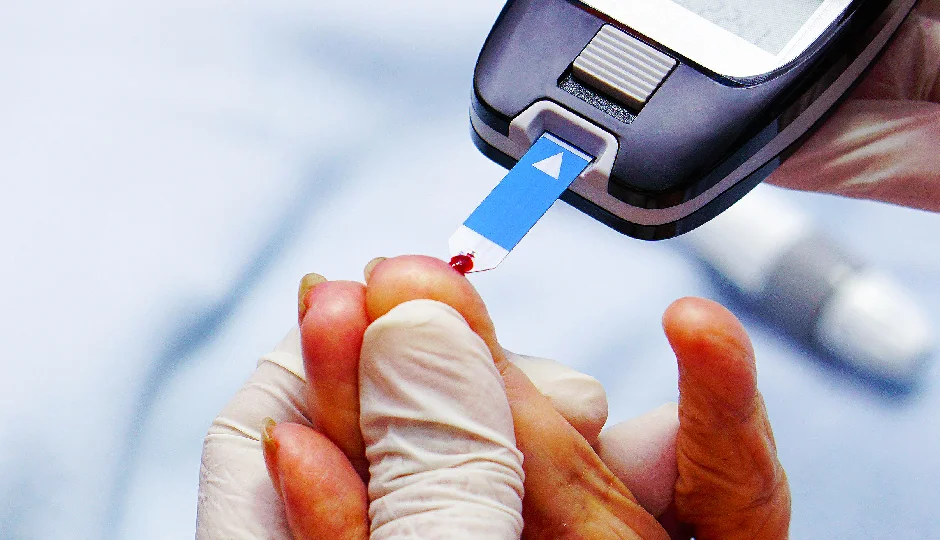 भारत में डायबिटीज़ का खतरा बढ़ा, 10 में से 4 मरीज अनजान