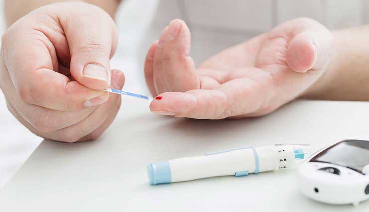 डायबिटीज का रामबाण इलाज है आम के पत्ते, जानें इनके नायाब फायदे 