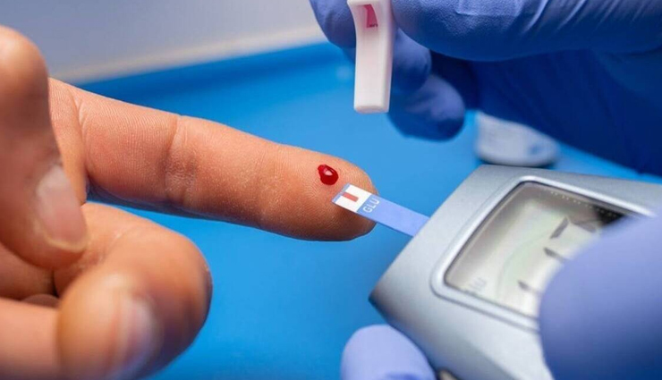 लाइफस्टाइल की ये 10 गलत आदतें बना सकती हैं आपको डायबिटीज का मरीज!