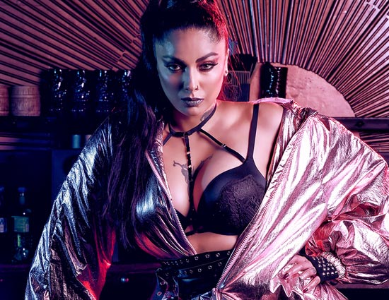 HOT PICS Bigg Boss 11- BB 8 Contestant Has Gone Through HOT Photoshoot