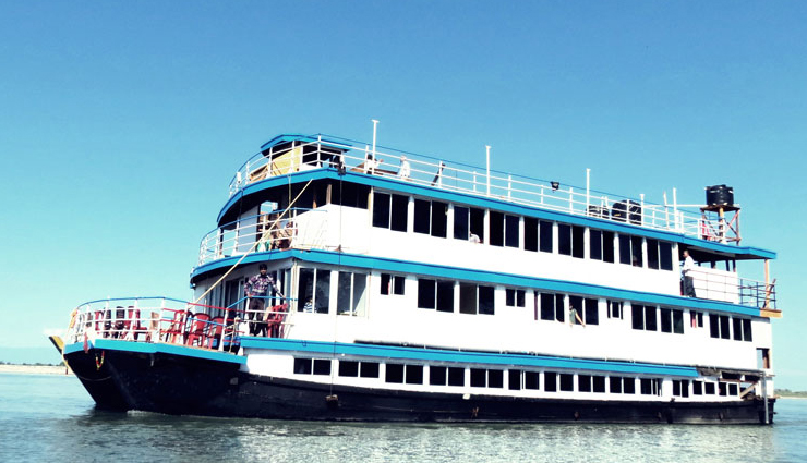 holidays,5 best cruise destinations in india,best cruise trips in india,cruise trips,the golden triangle cruise,andaman islands – glass bottom cruise,chilika lake cruise,sunderbans boat cruise,dibru-saikhowa river cruise