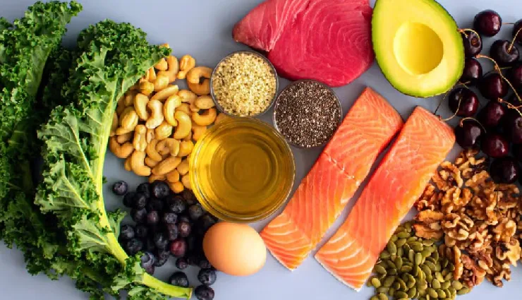 tips for silky hair,how to get smooth hair,hair care tips,shiny hair remedies,soft hair naturally,healthy hair guide,frizz control,smooth hair hacks,hair treatment for dryness,hair care routine