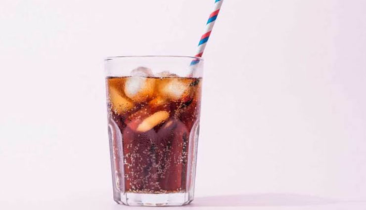 5 Reasons You Must Avoid Drinking Diet Cola