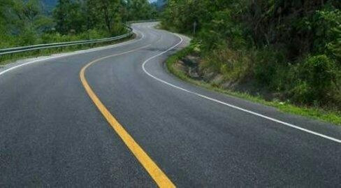 lines painted on road,meaning of lines painted on road