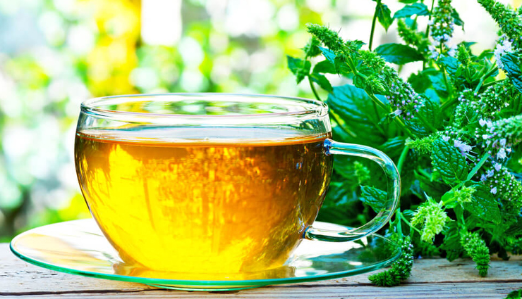 ginger tea,feverfew tea,peppermint tea,chamomile tea,green tea,teas to treat migraine,Health tips,fitness tips,home remedies to treat migraine