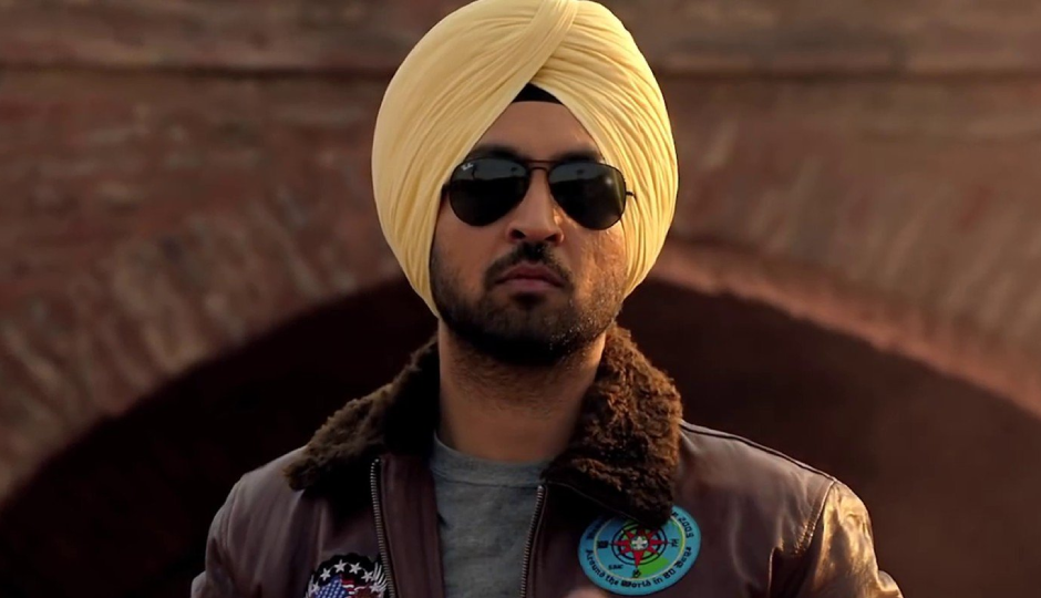 2 News : दिलजीत के बाद इस एक्टर ने भी छोड़ी ‘नो एंट्री 2’, डकैती के बाद संगीता ने किया बंदूक के लिए एप्लाई 2 News : दिलजीत के बाद इस एक्टर ने भी छोड़ी ‘नो एंट्री 2’, डकैती के बाद संगीता ने किया बंदूक के लिए एप्लाई