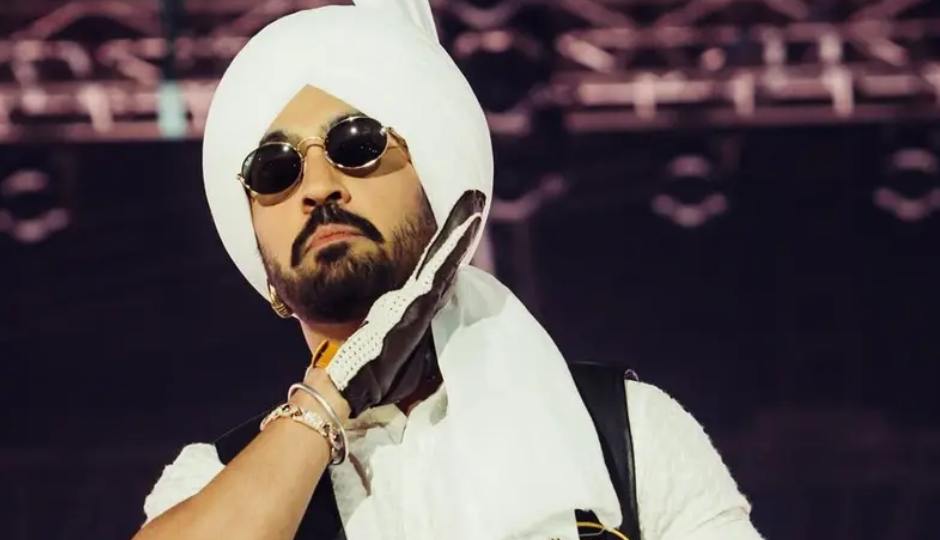 2 News : ऑस्ट्रेलिया में दिलजीत को लोगों ने कहा-नया उबर ड्राइवर आ गया…, अमिताभ का पैर छूने पर मिली धमकी