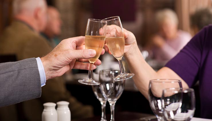 restaurant etiquette,restaurant