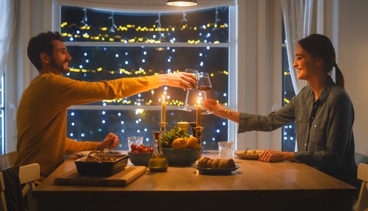 dinner date ideas,fun date night suggestions,unique dining experiences,romantic dinner options,new couple activities,cooking together,food truck adventures,culinary road trips,pop-up dining events,adventurous dinner ideas