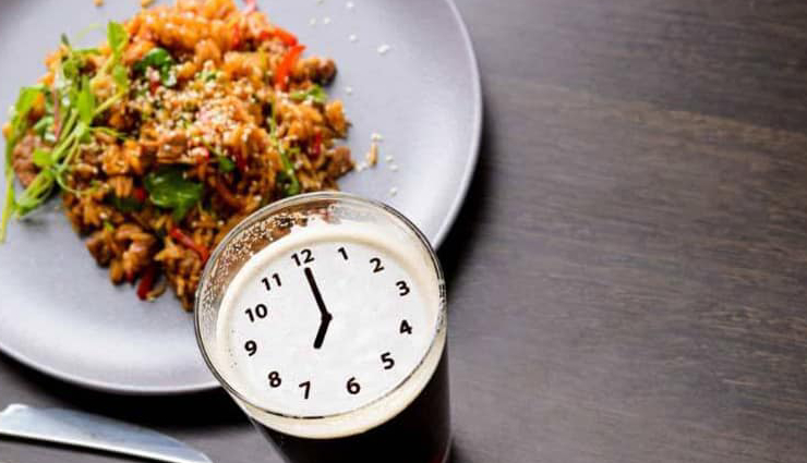 5 Amazing Benefits of Eating Dinner Early