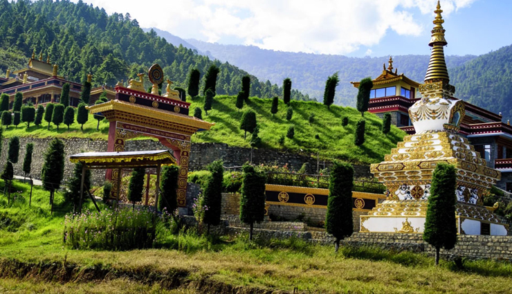 arunachal pradesh,enchanting landscapes,verdant valleys,picturesque landscape,tawang monastery,ziro valley,namdapha national park,sela pass,dirang hill station,nuranang falls,tezu wildlife sanctuary,itanagar attractions,bomdila monastery,pasighat adventure,roing nature and wildlife,bhismaknagar fort,mehao wildlife sanctuary,cascading waterfalls,snow-capped peaks,rich culture and traditions,trekking in arunachal pradesh,arunachal pradesh sightseeing,historical sites in arunachal pradesh,arunachal pradesh tourism,arunachal pradesh travel guide,explore arunachal pradesh,top tourist spots in arunachal pradesh,best places to visit in arunachal pradesh