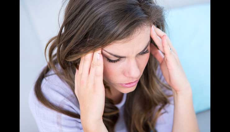 तनाव बनता है कई बीमारियों की वजह, इन 6 आसान एक्सरसाइज से दूर करें इसे 