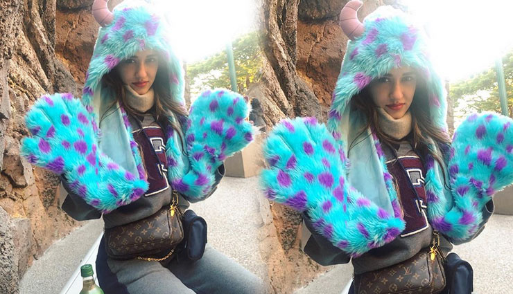 ब्लू मॉन्सटर लुक में दिखीं दिशा पाटनी, देख फैन्स हुए दीवाने 