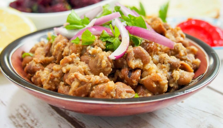 molokhia,falafel,ful medames,mahshi,koshary,cairo,dishes to try in cairo,mouthwatering dishes in cairo