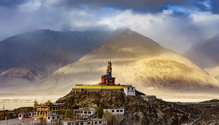 ladakh tourism,leh ladakh travel,places to visit in ladakh,ladakh adventure spots,leh monasteries,himalayan destinations,ladakh sightseeing,top tourist places ladakh,ladakh travel guide,ladakh lakes,ladakh palaces,ladakh culture