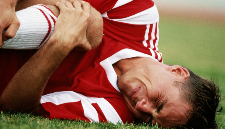 knee injuries from falling,knee injuries while running,knee injuries from falling treatment,knee injuries and treatment,knee injuries at work,knee injuries causes,knee injuries common,knee injuries caused by running,knee injuries exercises,knee injuries home treatment,Health tips,Health