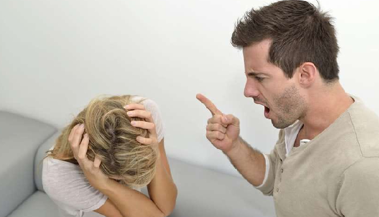 signs of a disrespectful boyfriend,recognizing disrespect in relationships,dealing with a disrespectful partner,disrespectful boyfriend traits,emotional abuse in relationships,controlling behavior in partners,verbal abuse signs in relationships,selfish behavior in boyfriends,indifference in romantic relationships,communication issues with boyfriend,partner disregarding your needs,red flags in a relationship,boyfriend treats you like a servant,identifying abusive behavior in partners,healthy relationship boundaries,recognizing verbal and emotional abuse,overcoming disrespect in a relationship,addressing disrespectful behavior,relationship warning signs,ensuring mutual respect in relationships