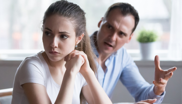 signs of a disrespectful relationship,red flags in a relationship,recognizing disrespect in a partnership,warning signs of a toxic relationship,identifying disrespect from your partner,disrespectful behavior in relationships,must-know signs of a troubled relationship,when to consider ending a disrespectful relationship,dealing with disrespect in a relationship,evaluating your relationship for signs of disrespect