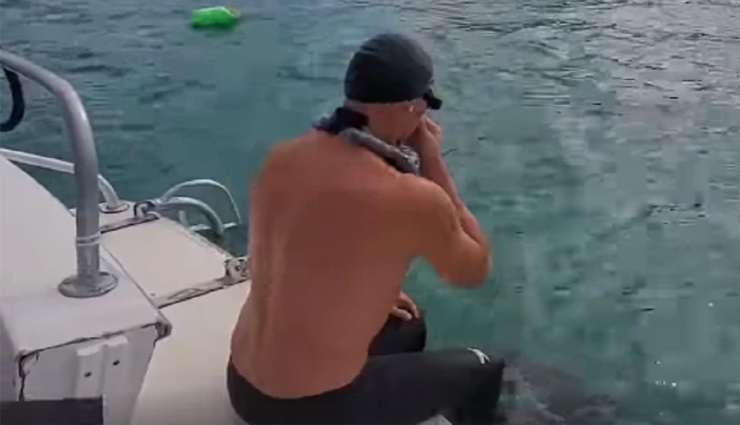 man,swim,underwater,world record